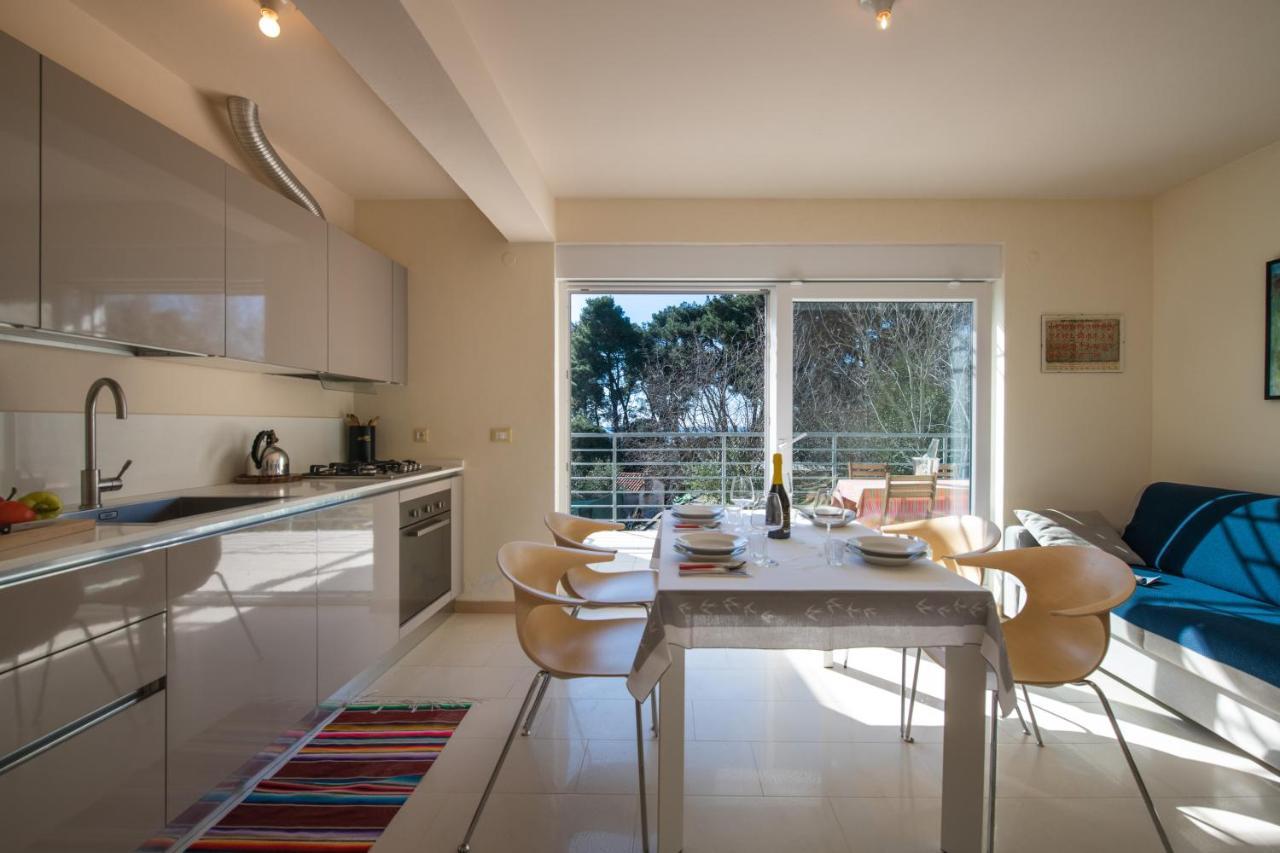 Apartment Manto Free Parking Rovinj Exteriör bild