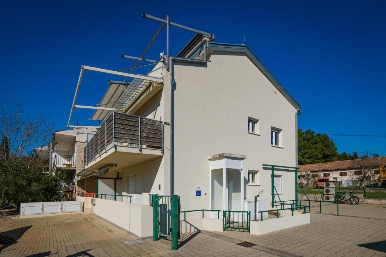 Apartment Manto Free Parking Rovinj Exteriör bild